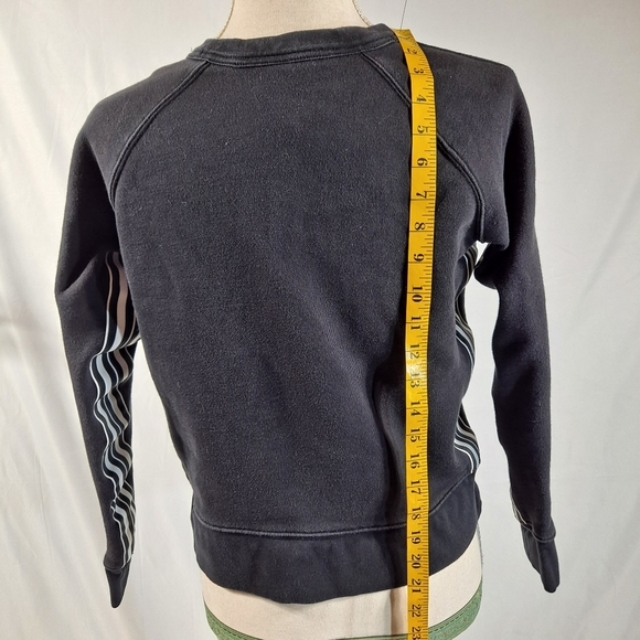 Athleta Black And White Striped Racer Cropped Sweatshirt - Picture 4 of 7